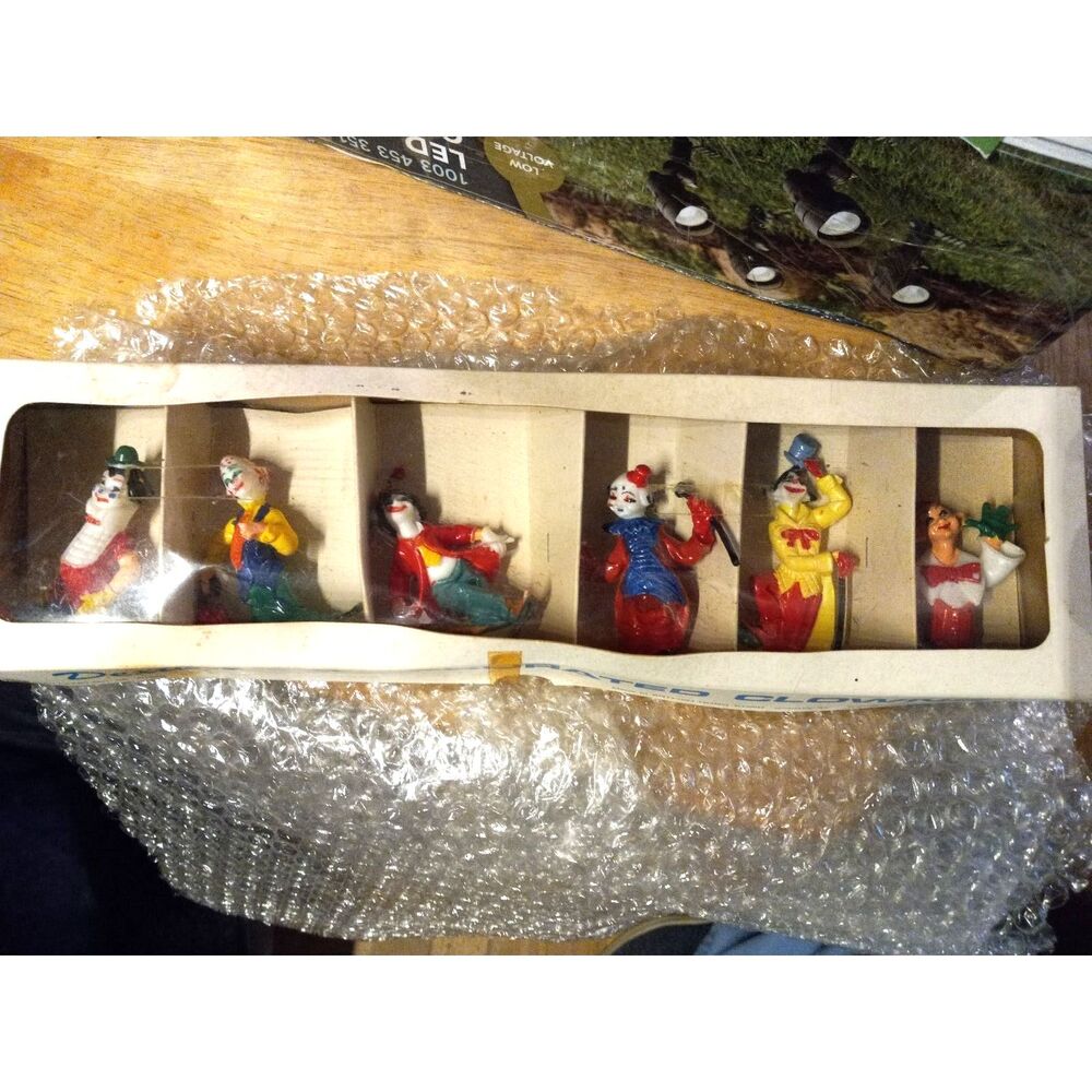 Vtg 6-Pack of Decorated Plastic Clown Figurines Made by Dexter's for Leewards